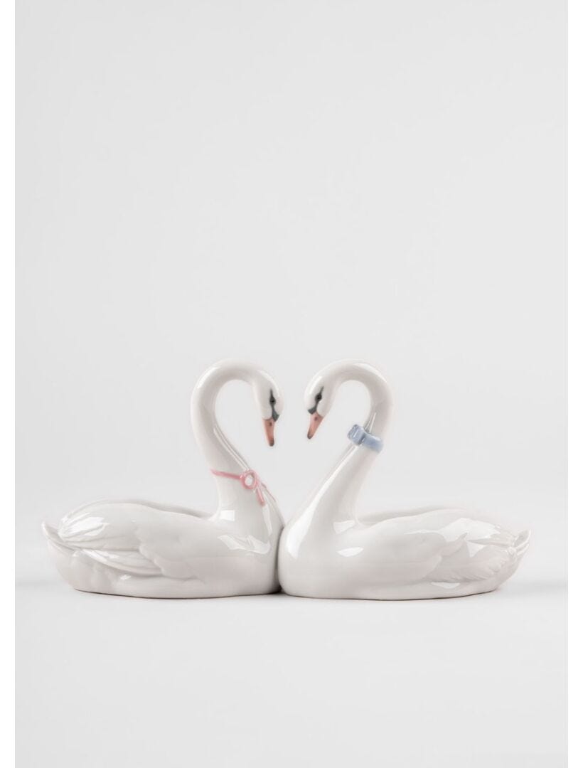 Lladro Endless Love (Cake Topper)