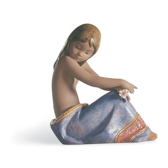 Lladro Island Beauty Girl Figurine