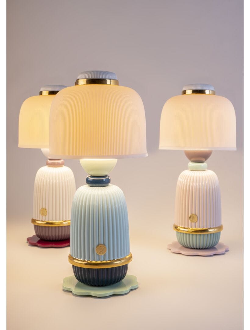 Lladro Kokeshi Lamp