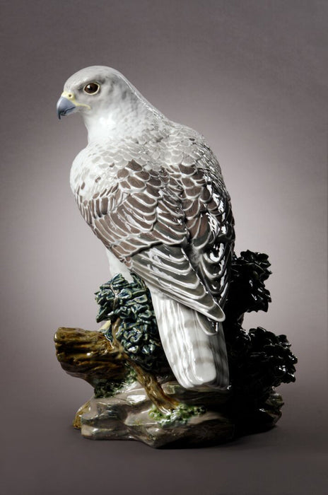 Lladro Gyrfalcon Sculpture Limited Edition