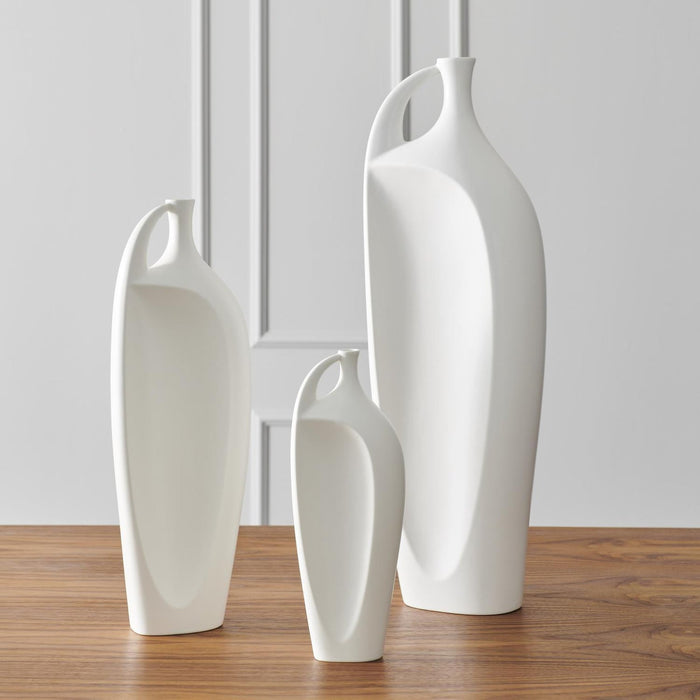 Global Views Indentation Vase-Matte White