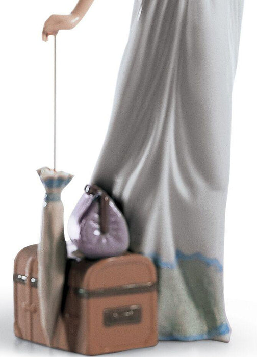 Lladro Traveling Companions Woman Figurine