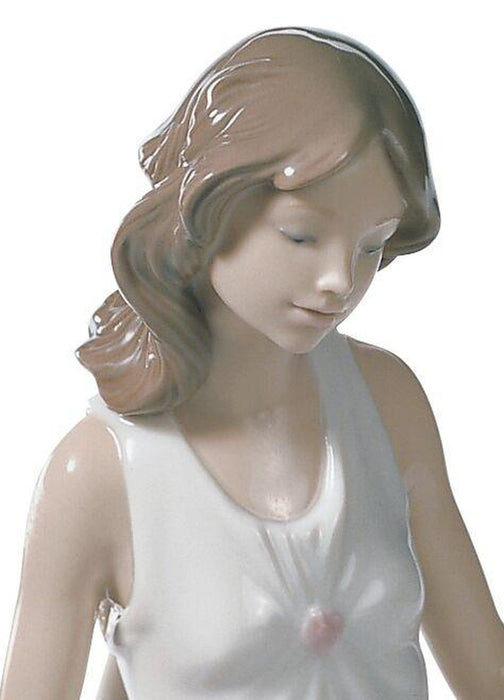 Lladro Wonderful Mother Figurine