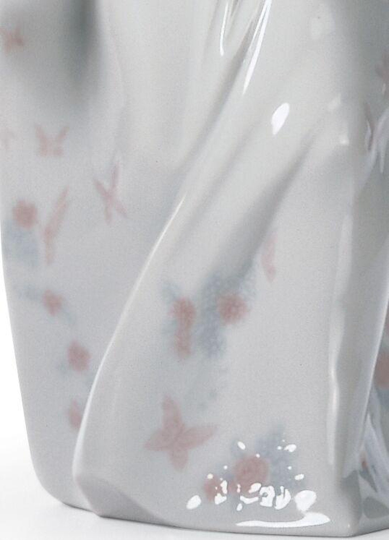 Lladro Wonderful Mother Figurine