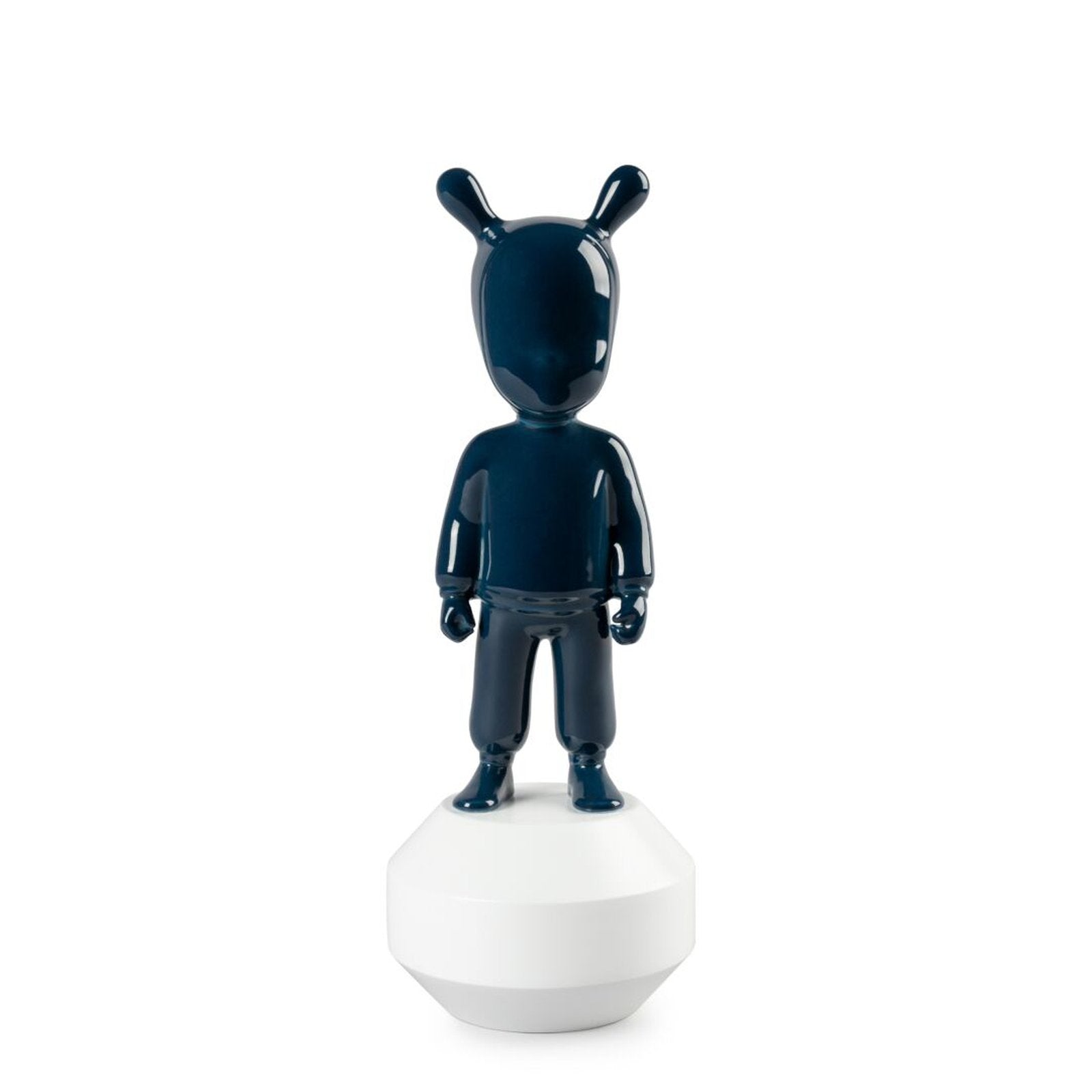 Lladro The Guest Figurine