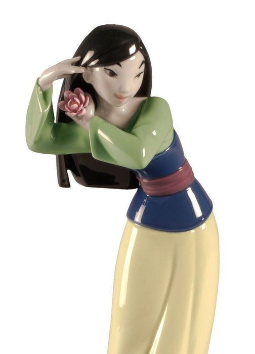 Lladro Mulan Figurine