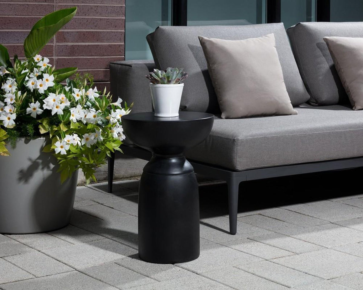 Sunpan Goya End Table Concrete - Black