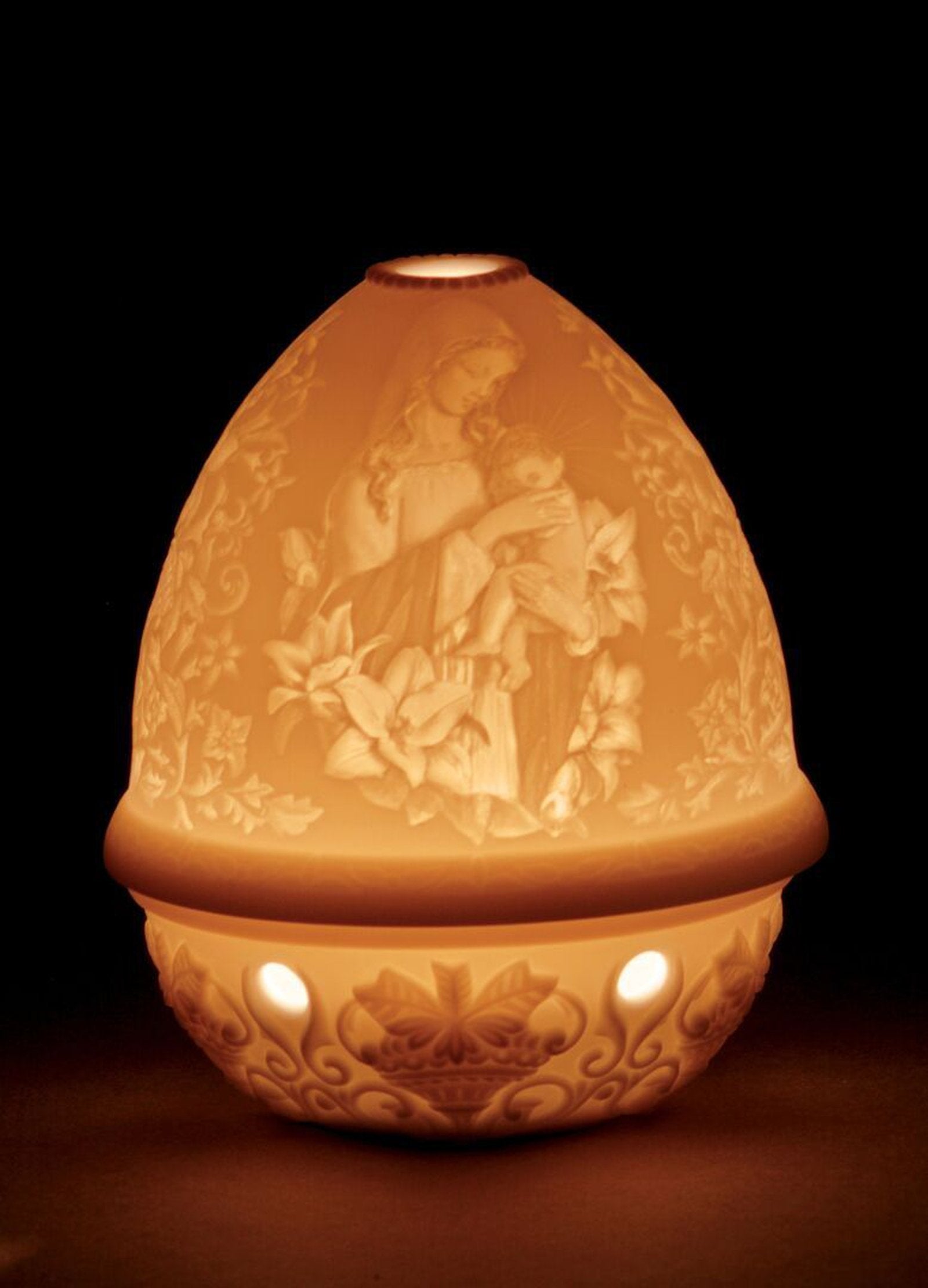 Lladro Madonna Of The Flowers Lithophane