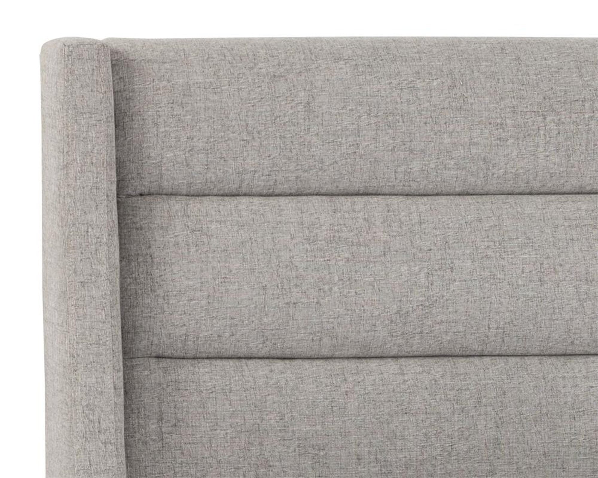 Sunpan Emmit Bed