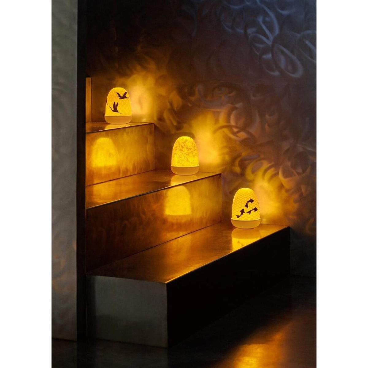 Lladro Lace Dome Table Lamp