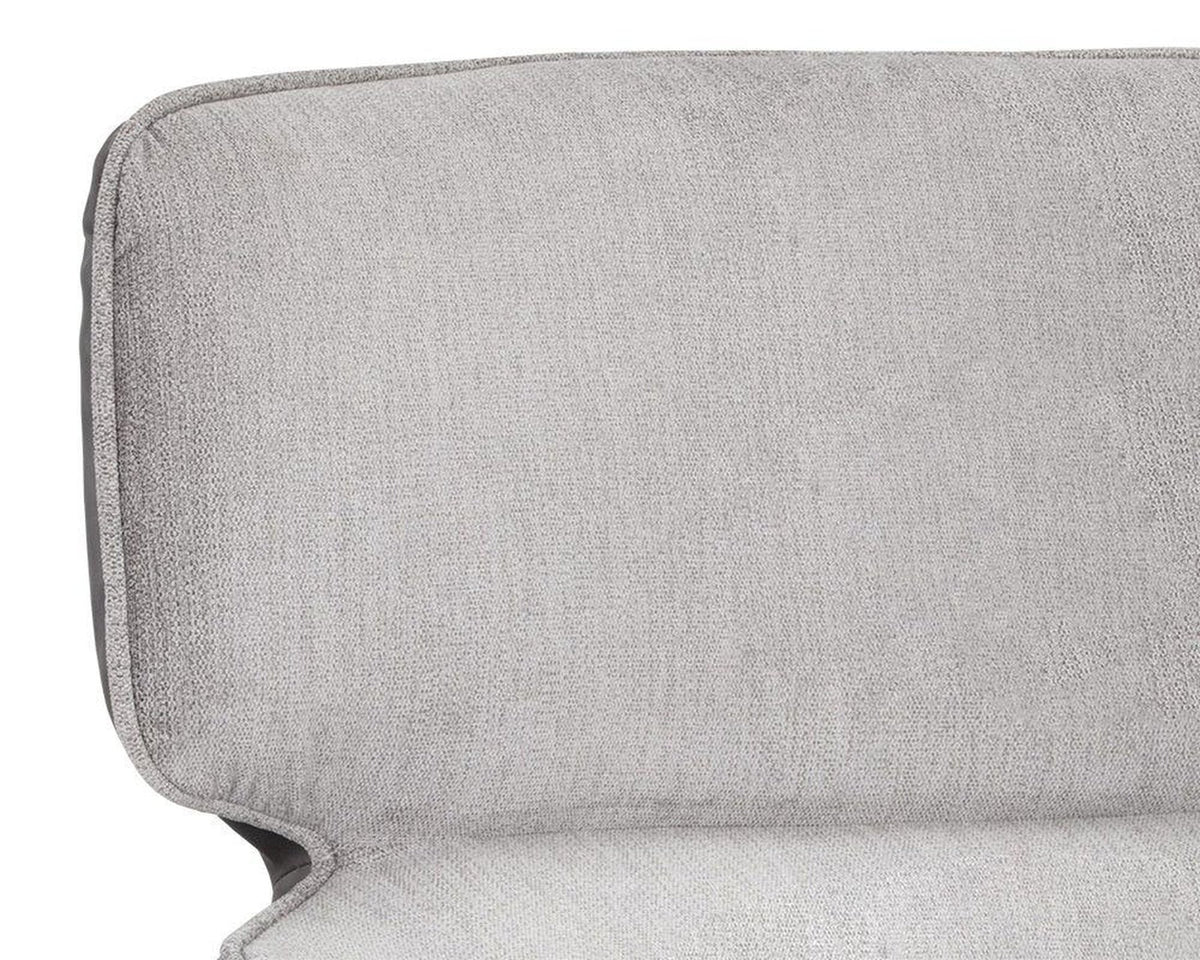 Sunpan Maximus Armchair