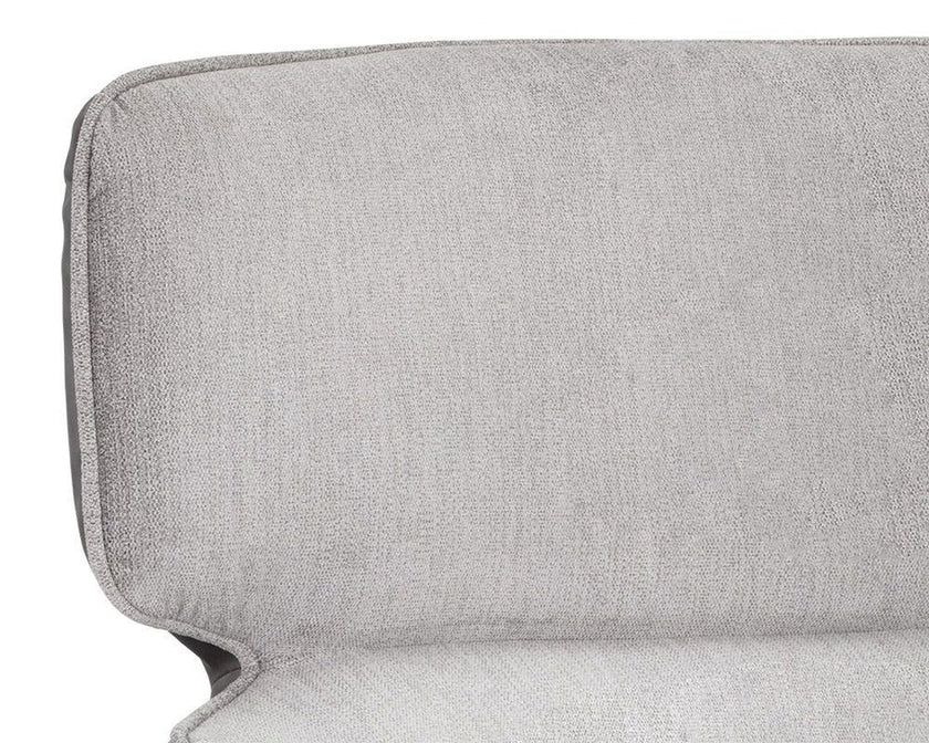 Sunpan Maximus Armchair