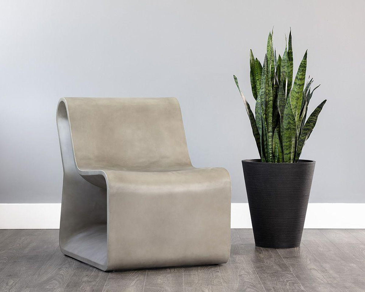 Sunpan Odyssey Lounge Chair