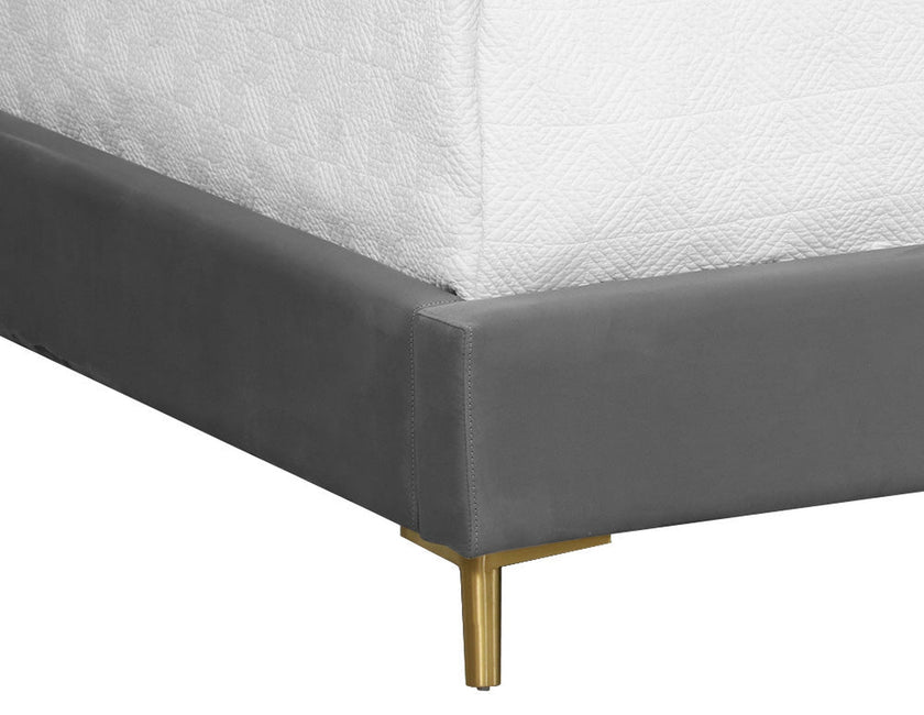 Sunpan Harris Bed