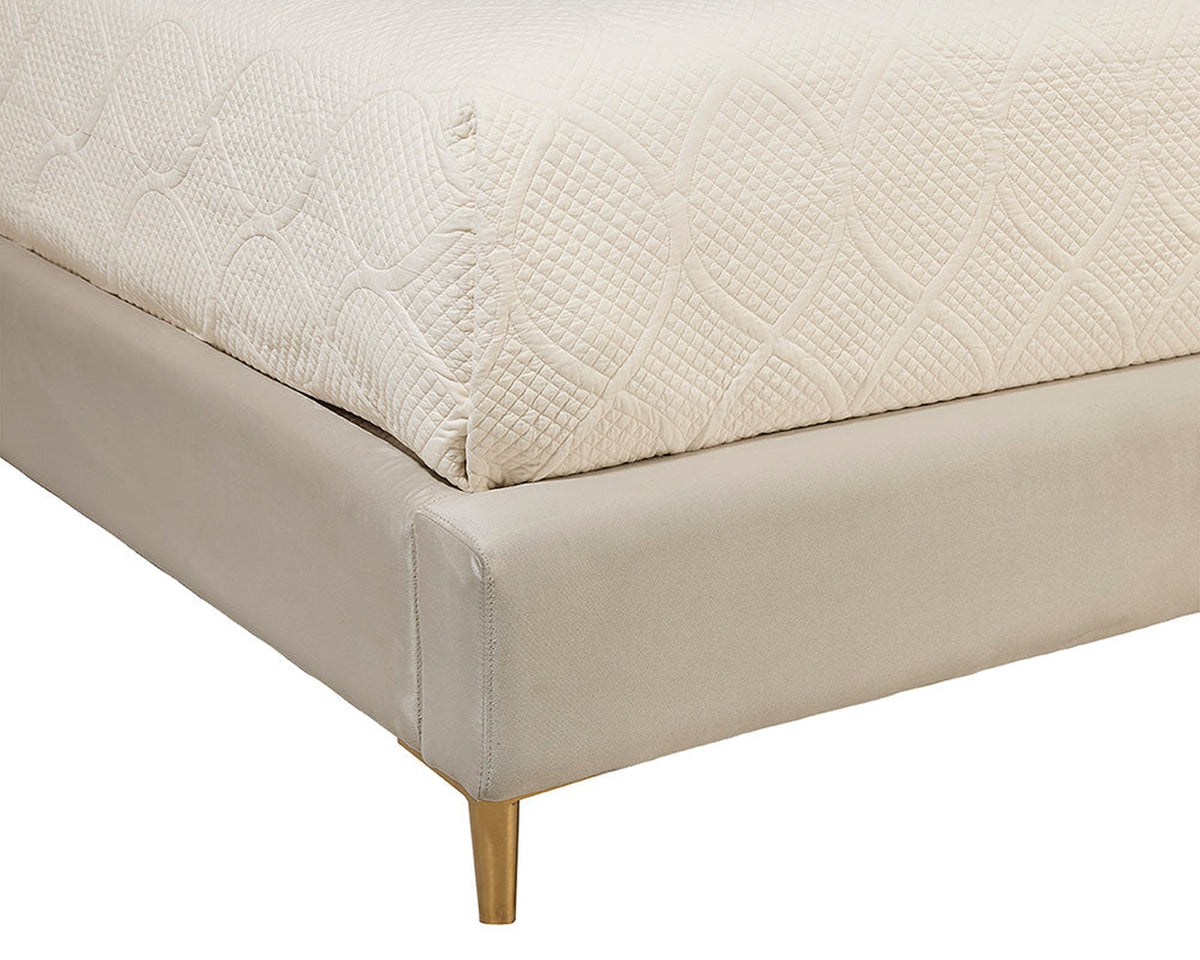 Sunpan Harris Bed