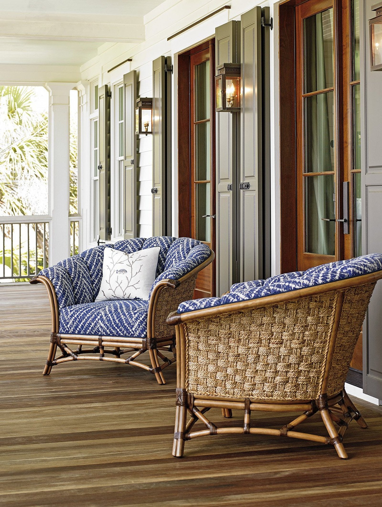 Tommy Bahama Home Twin Palms Chair