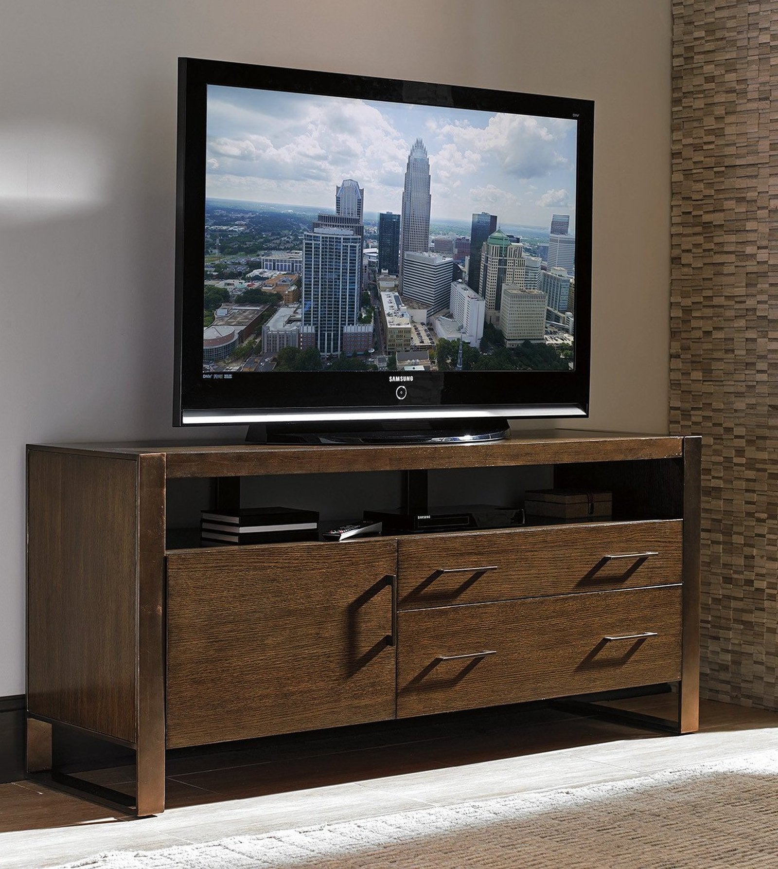 Sligh Cross Effect Paramount Media Console