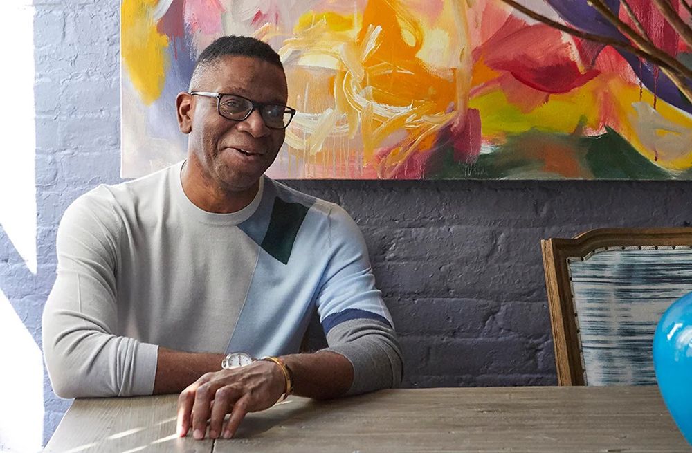 Interlude Leona Swivel Chair by Rayman Boozer