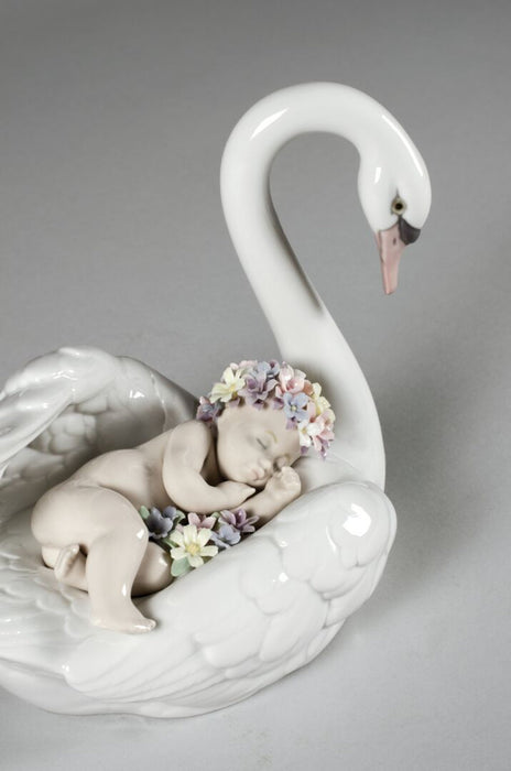 Lladro Drifting through Dreamland Swan Figurine