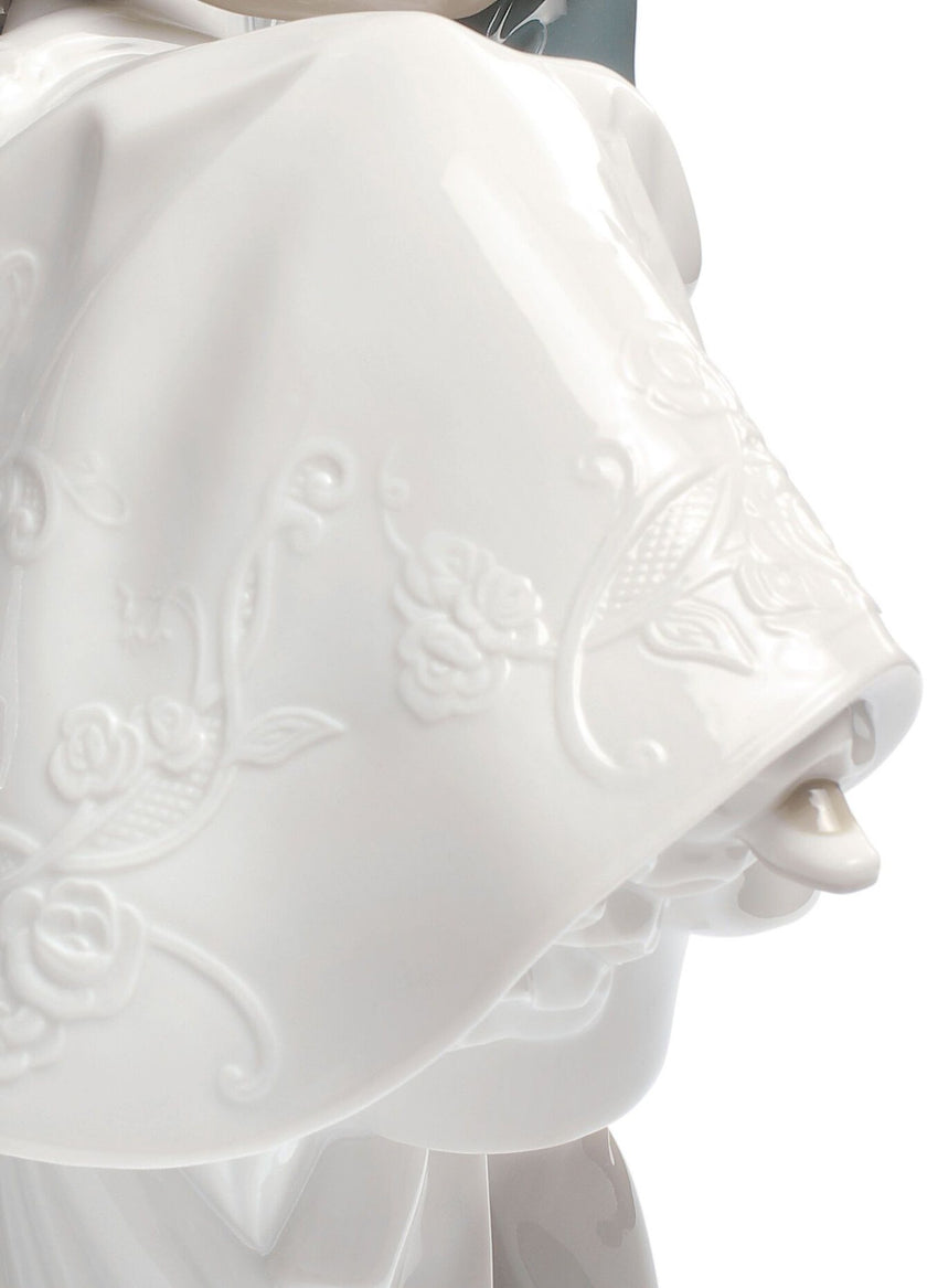 Lladro The Happiest Day Couple Figurine Type 357