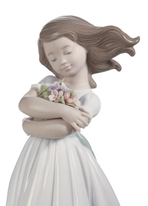 Lladro Tender Inocence Girl Figurine