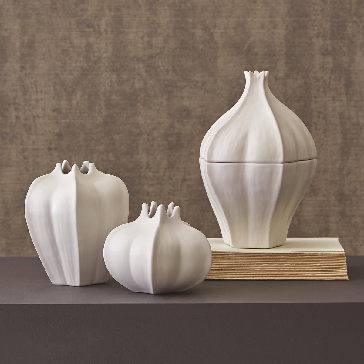 Global Views Mini Star Fruit Vase