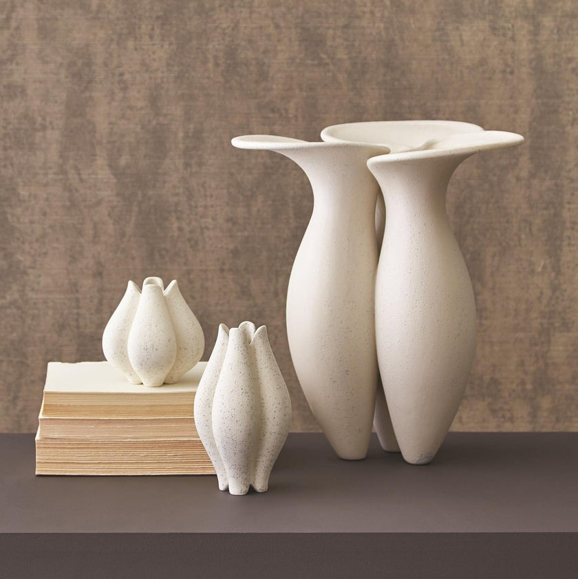 Global Views Mini Pond Vase