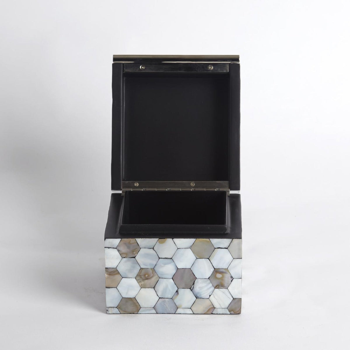 Global Views Mother Of Pearl Box