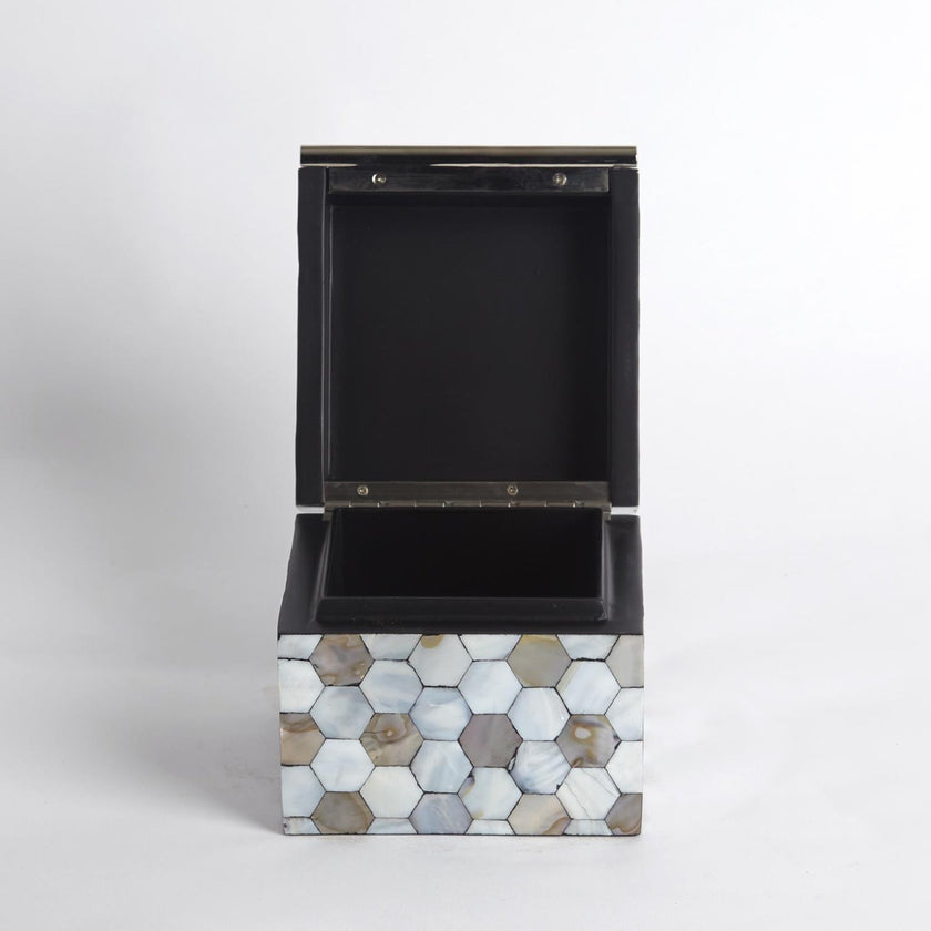Global Views Mother Of Pearl Box