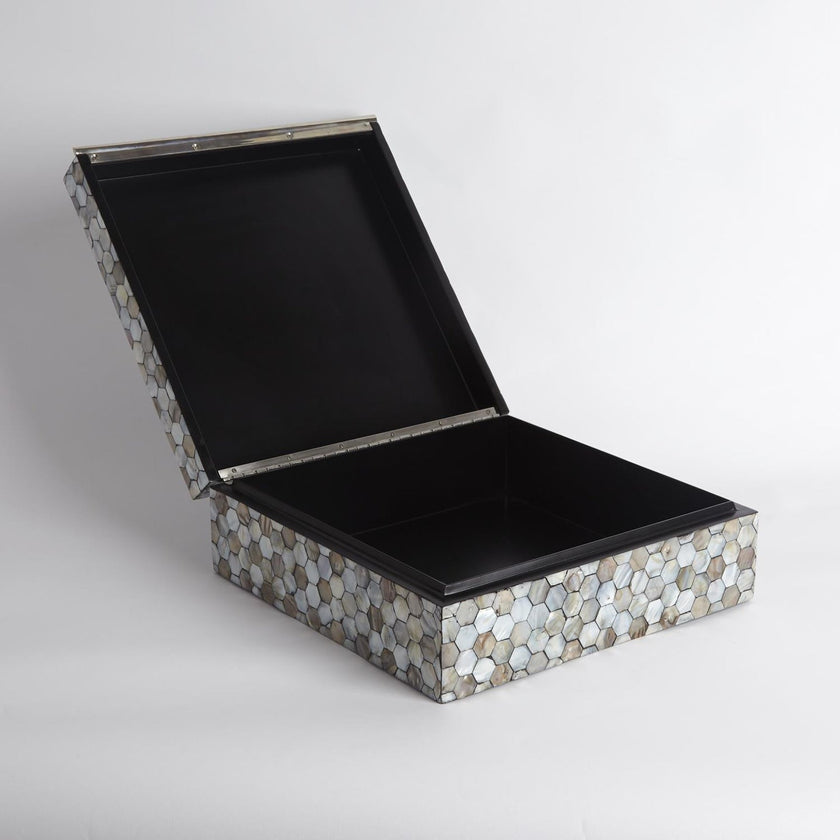 Global Views Mother Of Pearl Box