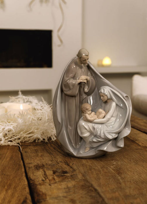 Lladro Birth of Jesus Figurine