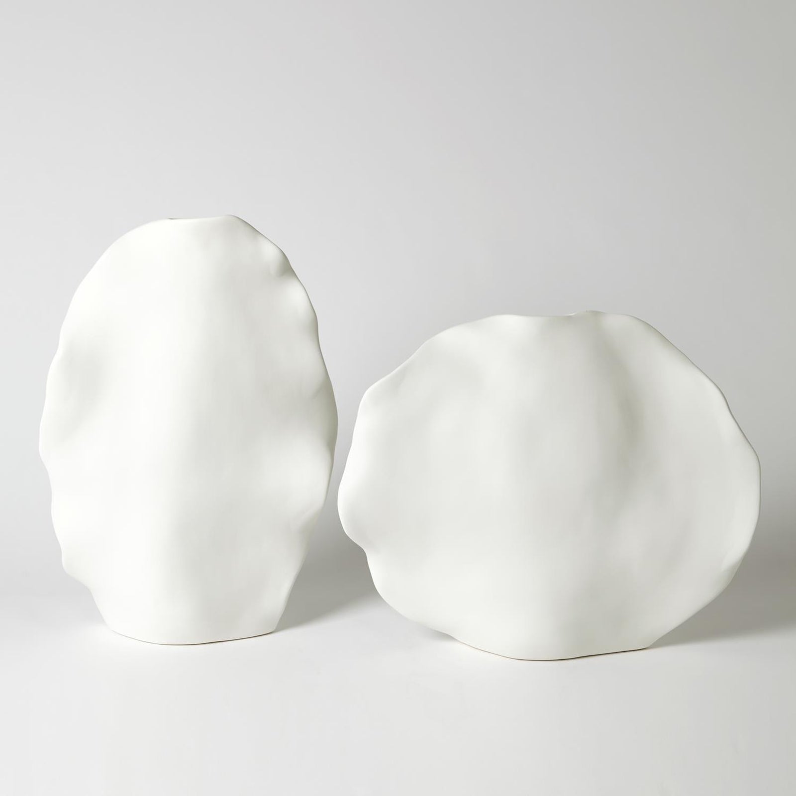 Global Views Kelp Vase Matte White