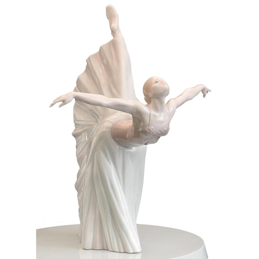 Lladro Giselle Arabesque Table Lamp (US)