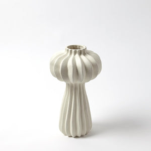 Global Views Lithos Vase