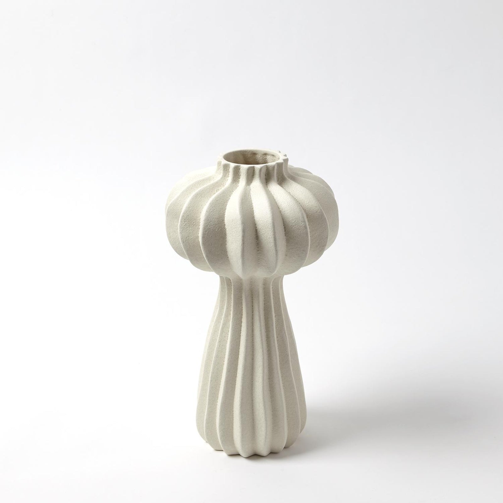 Global Views Lithos Vase