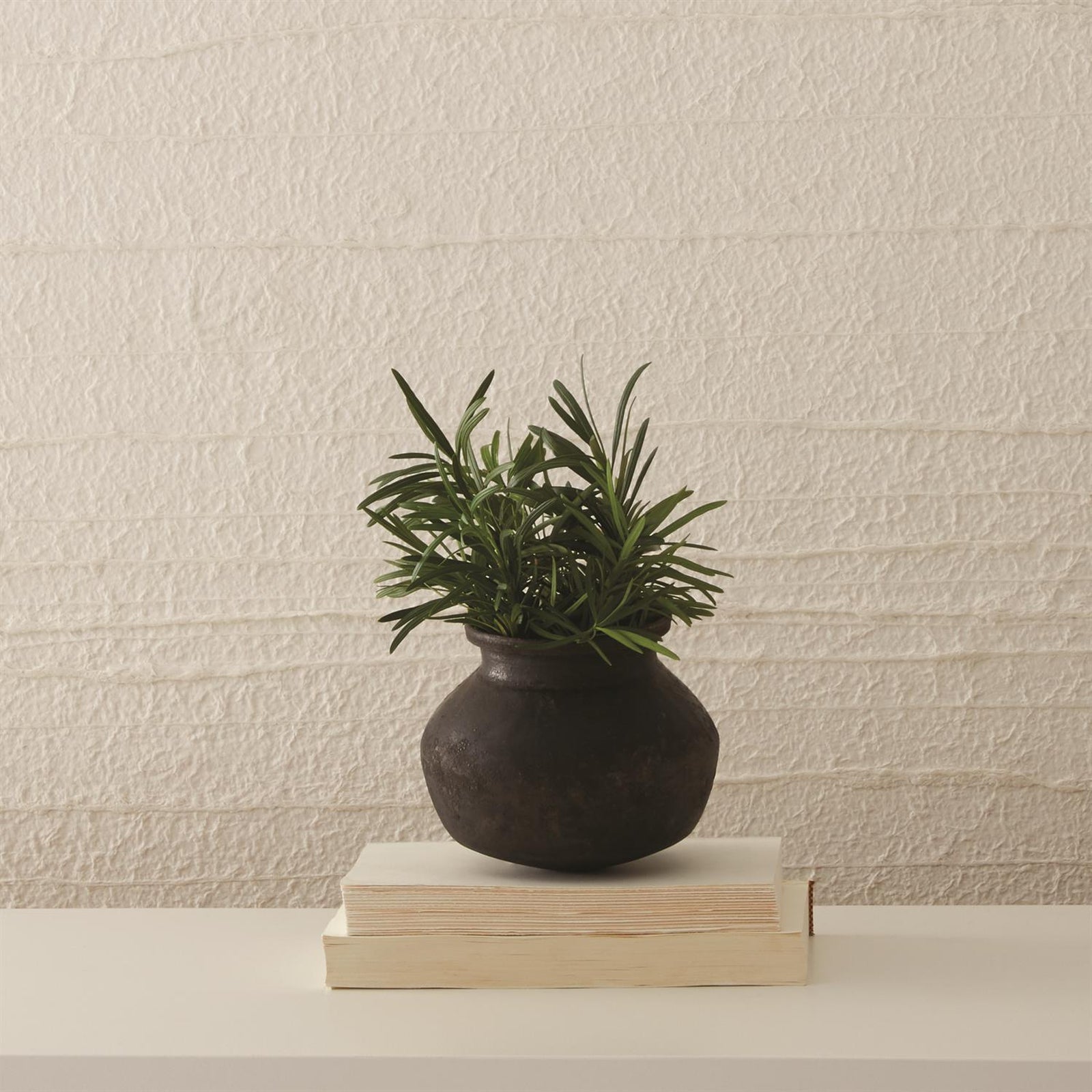 Global Views Hindi Clay Pot