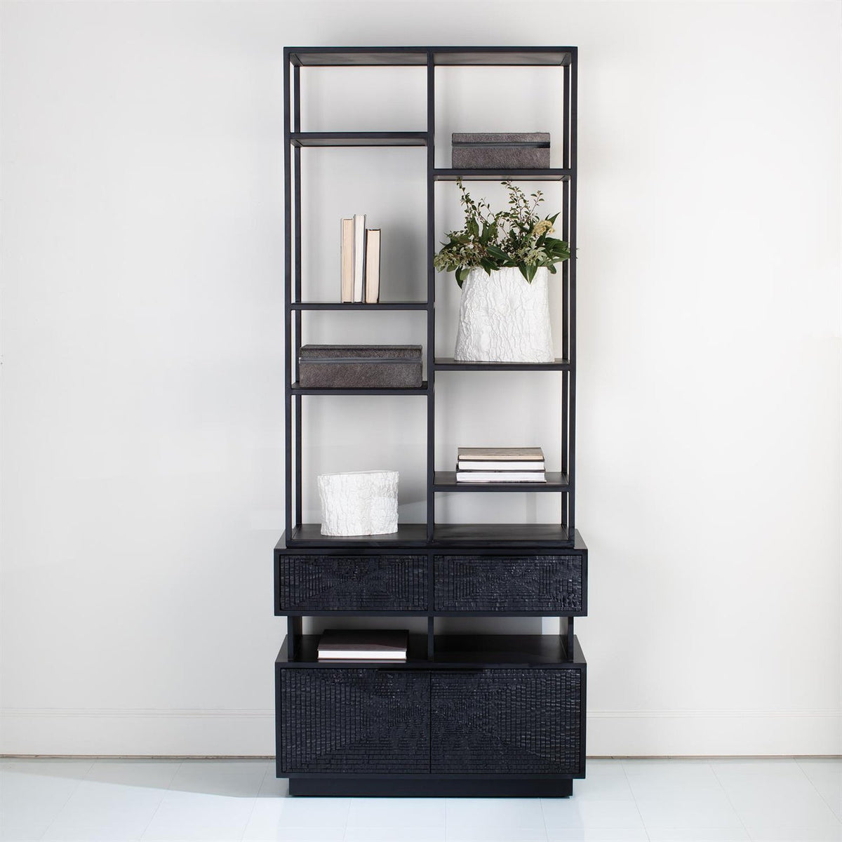Global Views Kyoto Etagere