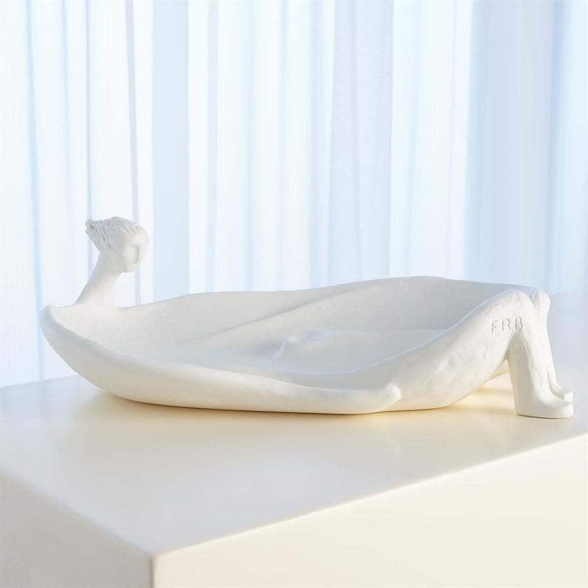 Global Views White La Femme Baignoire Sculpture