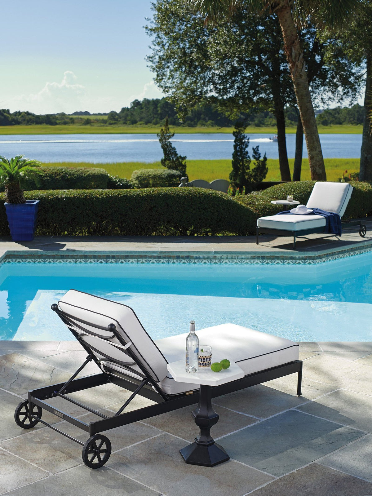 Tommy Bahama Outdoor Pavlova Chaise Lounge 3911