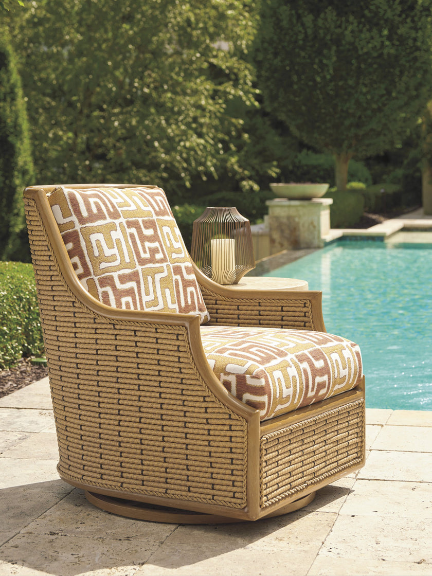 Tommy Bahama Outdoor Los Altos Valley View Swivel Glider Occasional Chair