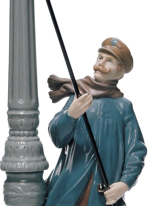 Lladro Lamplighter Figurine