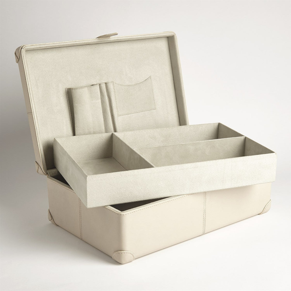 Global Views Tiburtina Box by Ashley Childers