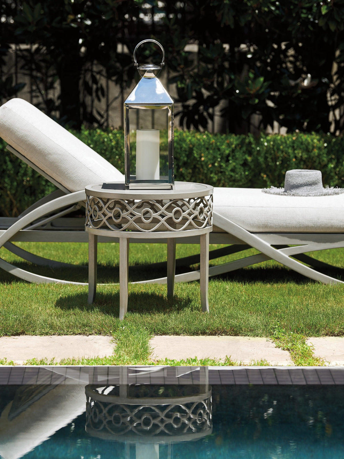 Tommy Bahama Outdoor Silver Sands End Table