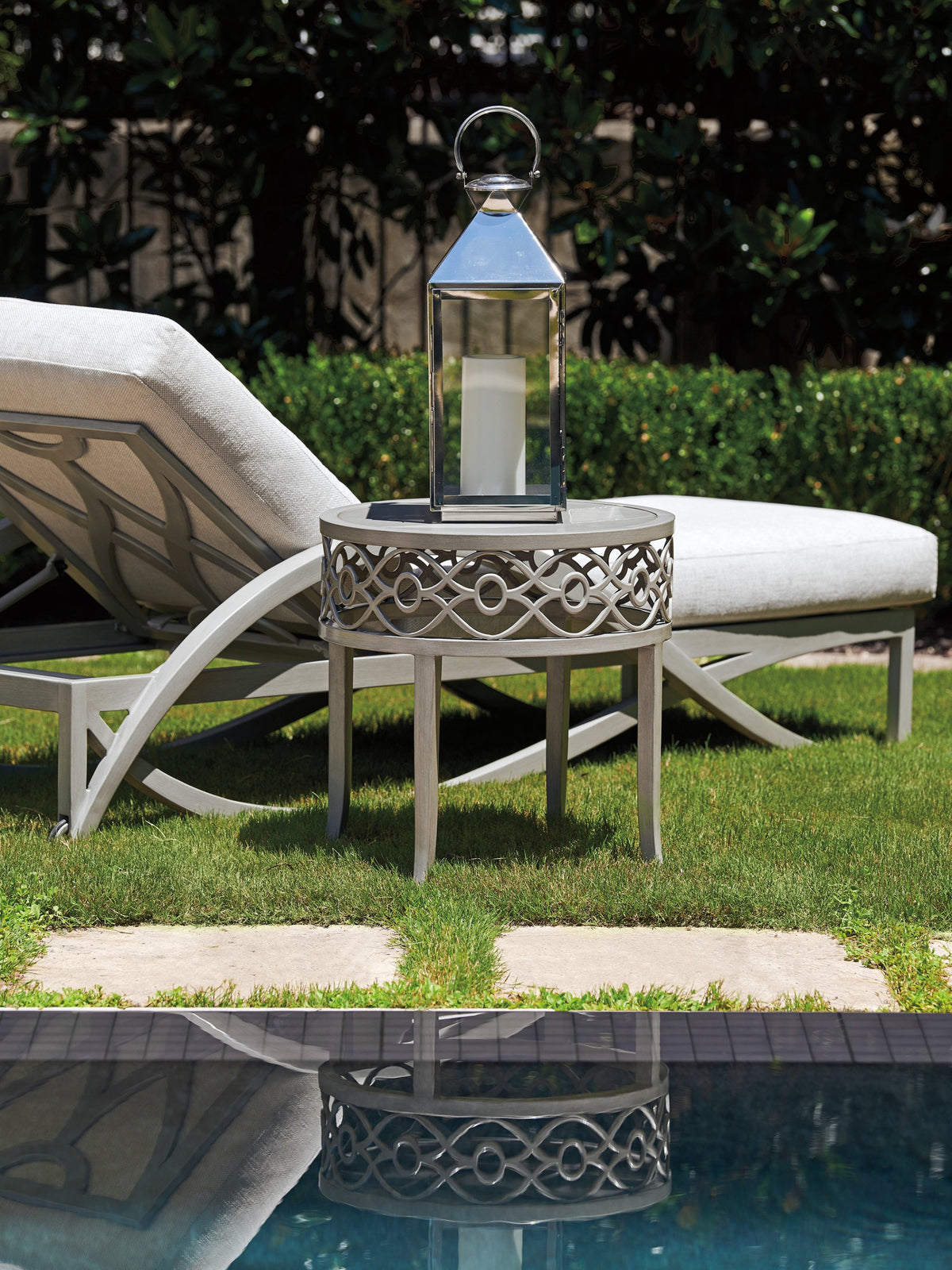 Tommy Bahama Outdoor Silver Sands End Table