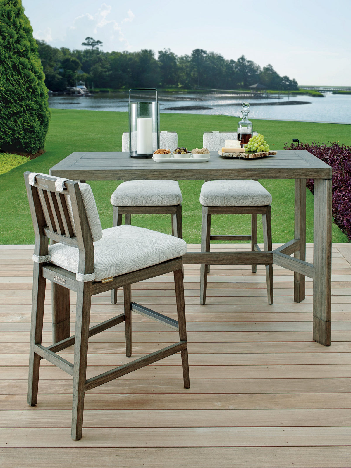 Tommy Bahama Outdoor La Jolla Bar Stool