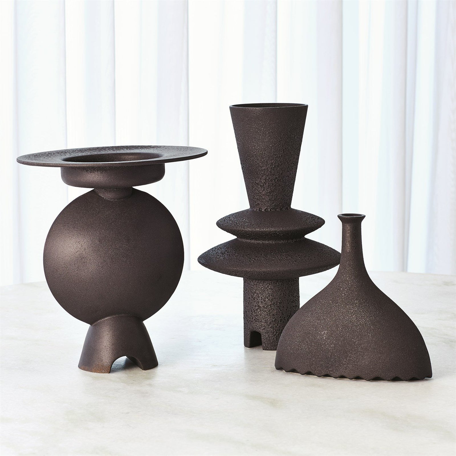 Global Views Noelle Geometric Vase