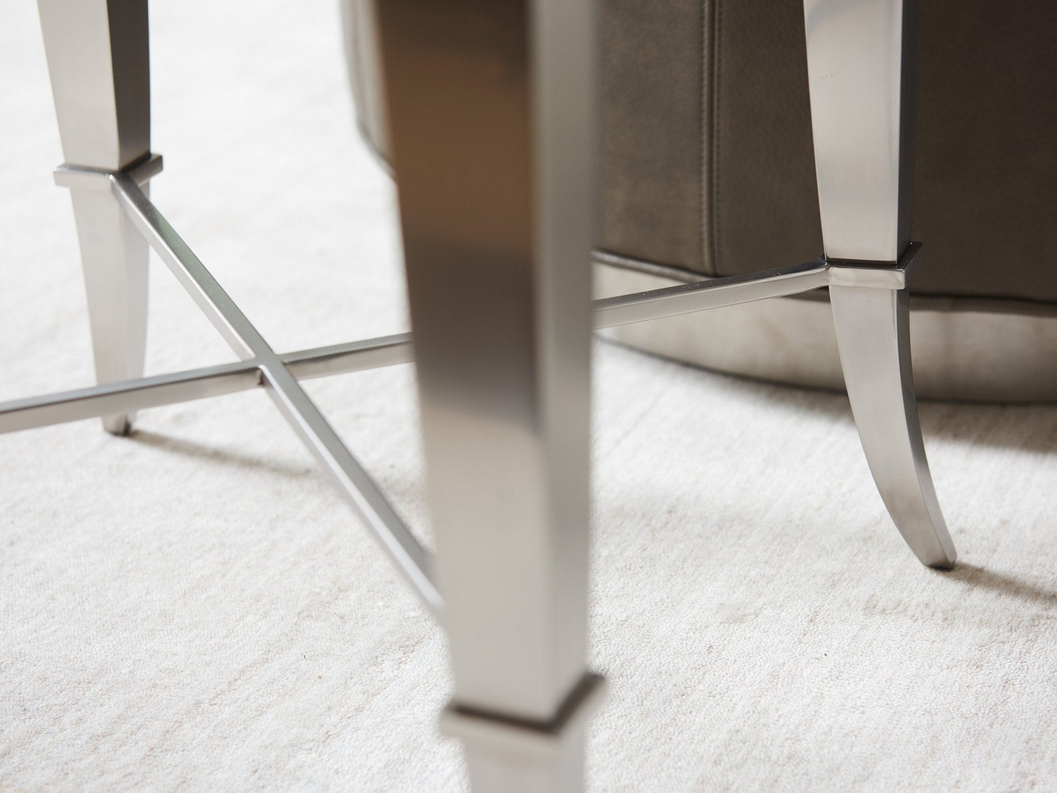 Lexington Avondale Hoffman End Table