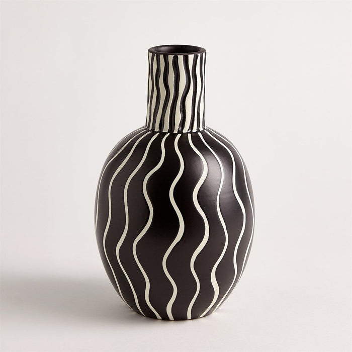 Global Views Graphic Vase - Black/White