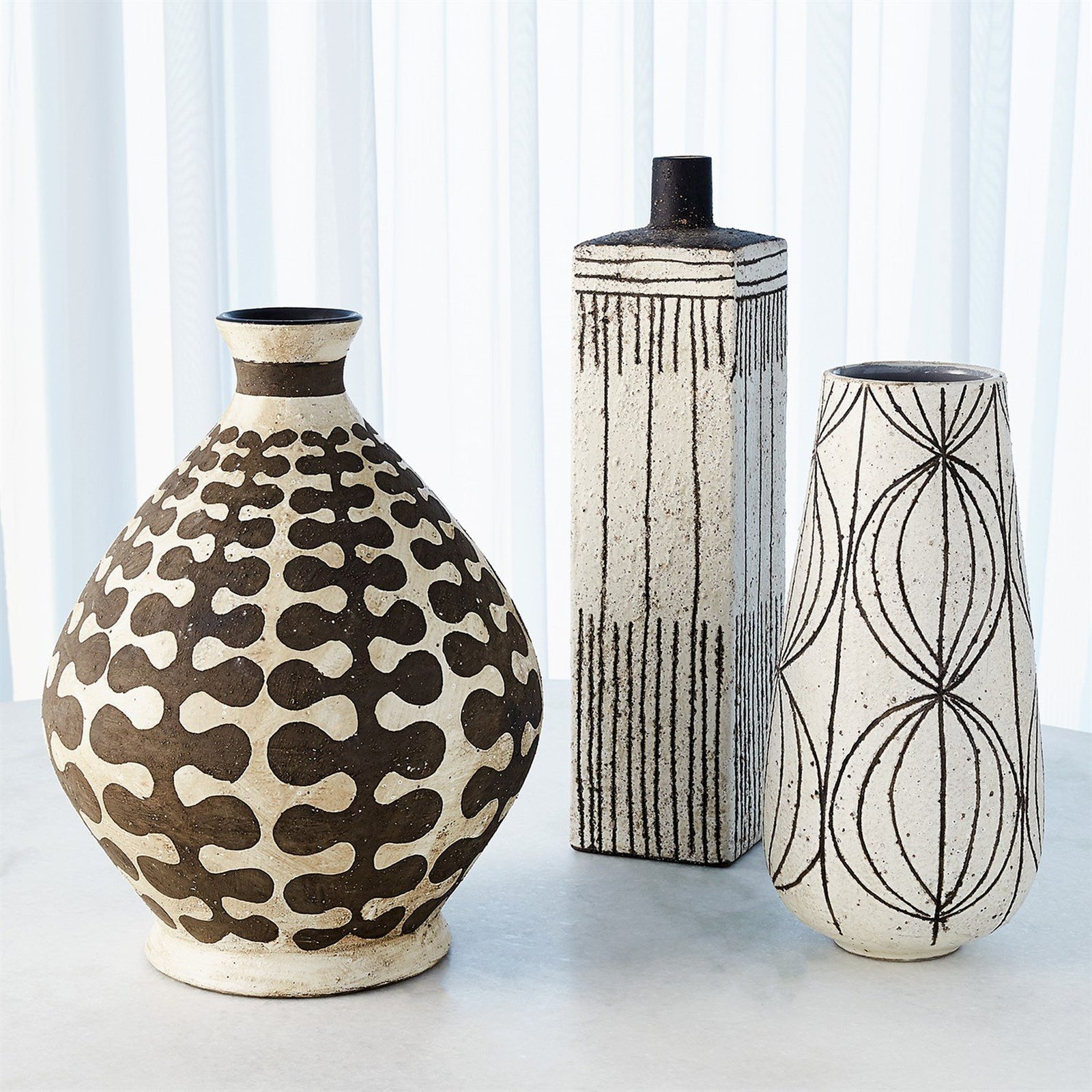 Global Views Grafiti Vase