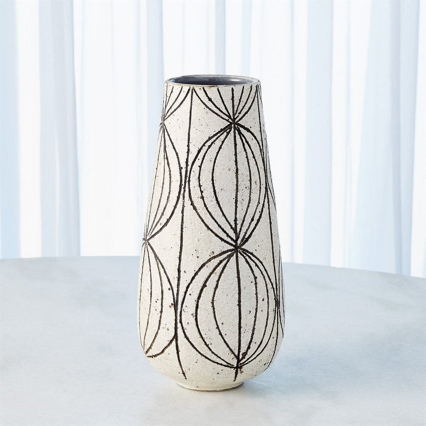 Global Views Grafiti Vase